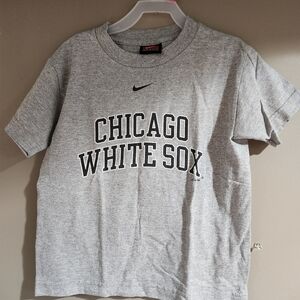 Vintage Nike Chicago White Sox Baseball Tee Kids Size 4 Grey